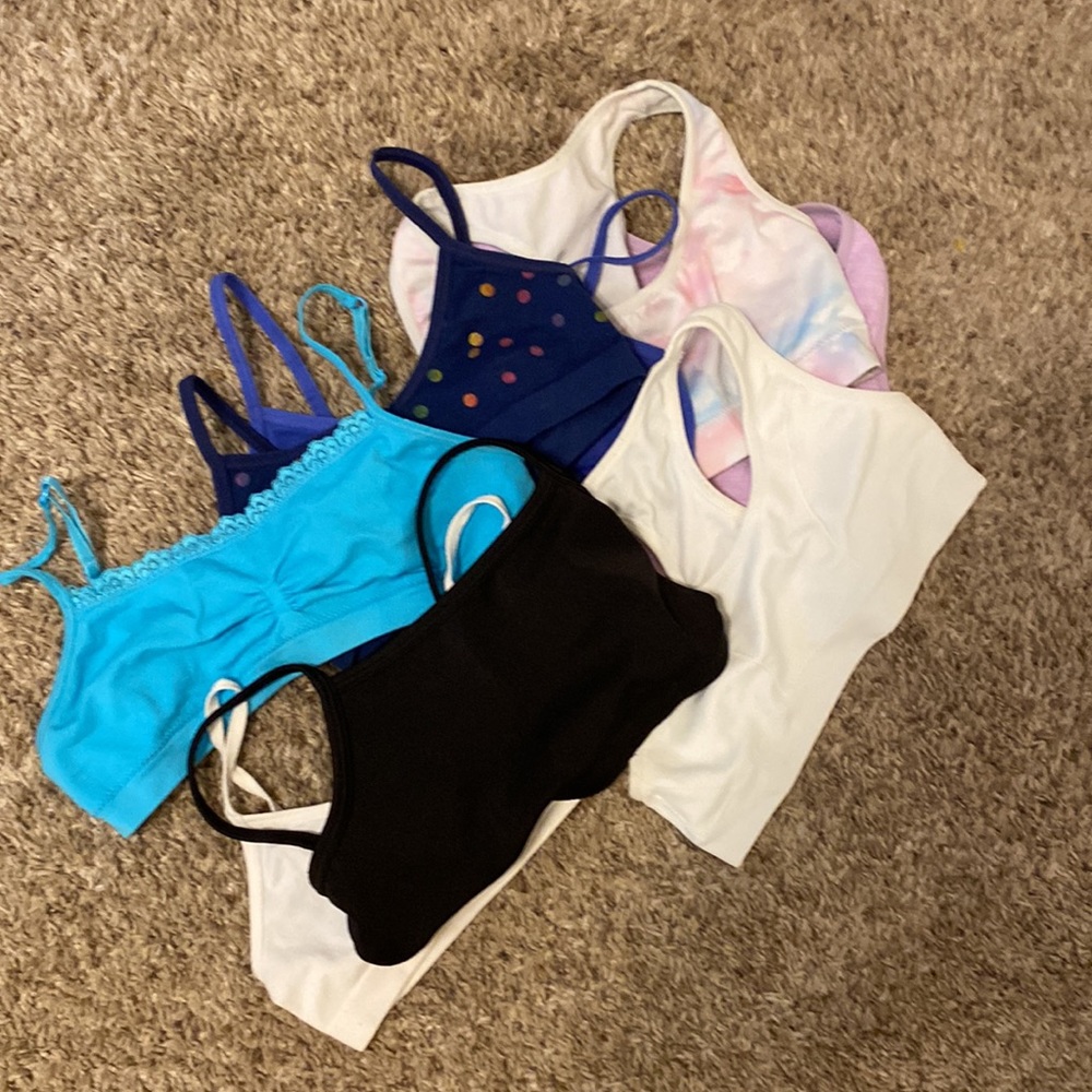 GIRLS SMALL BRAS!